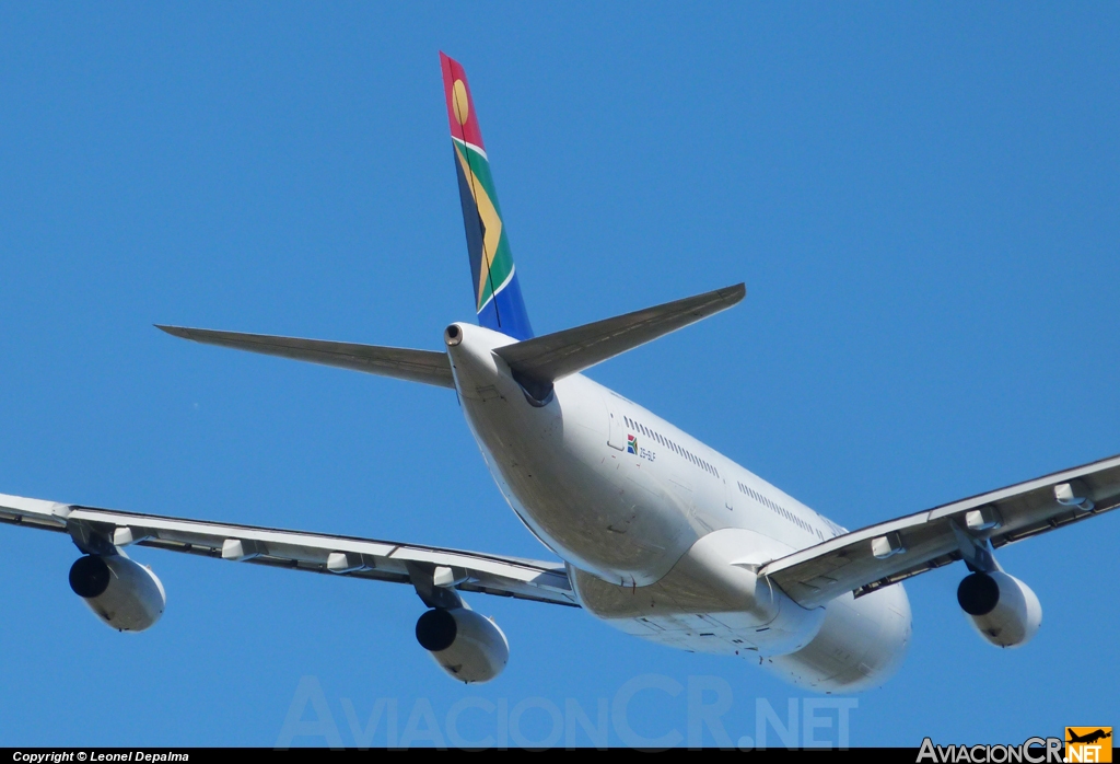 ZS-SLF - Airbus A340-211 - South African Airways
