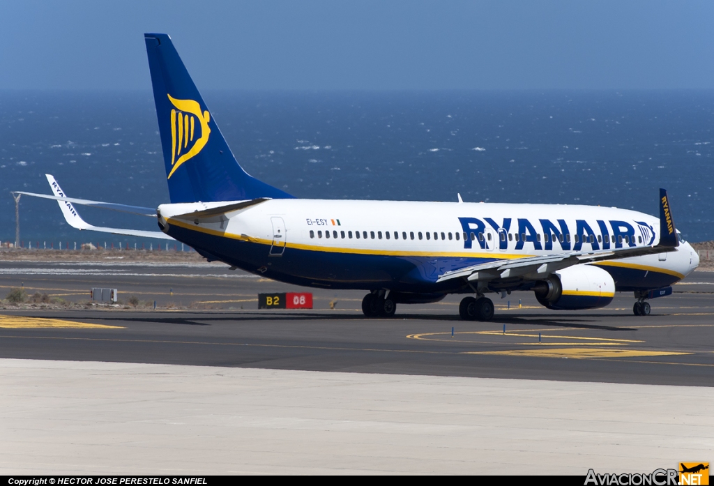 EI-ESY - Boeing 737-8AS - Ryanair