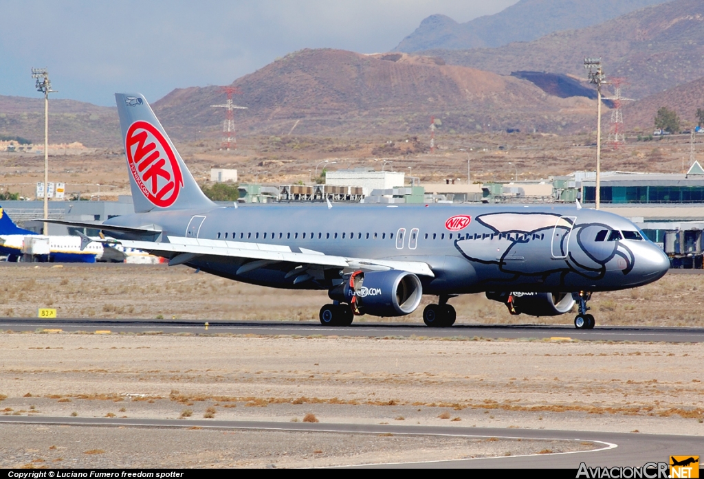 OE-LEC - Airbus A320-214 - NIKI