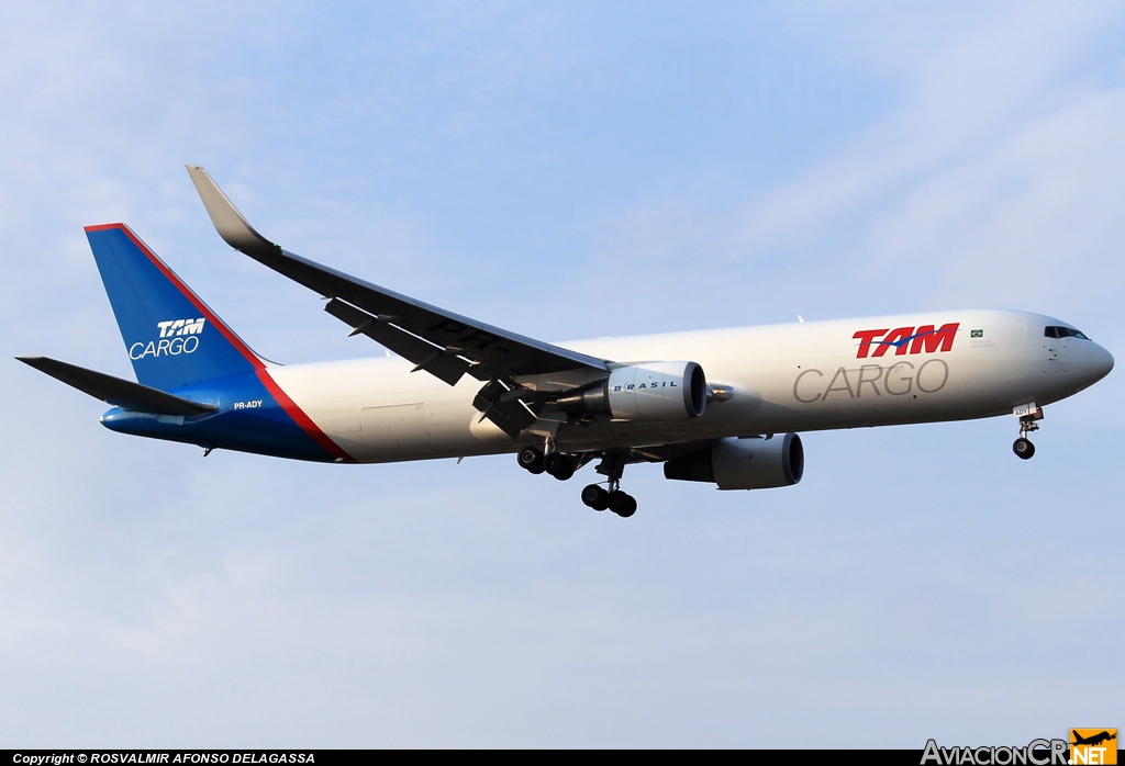 PR-ADY - Boeing 767-316F/ER - TAM CARGO