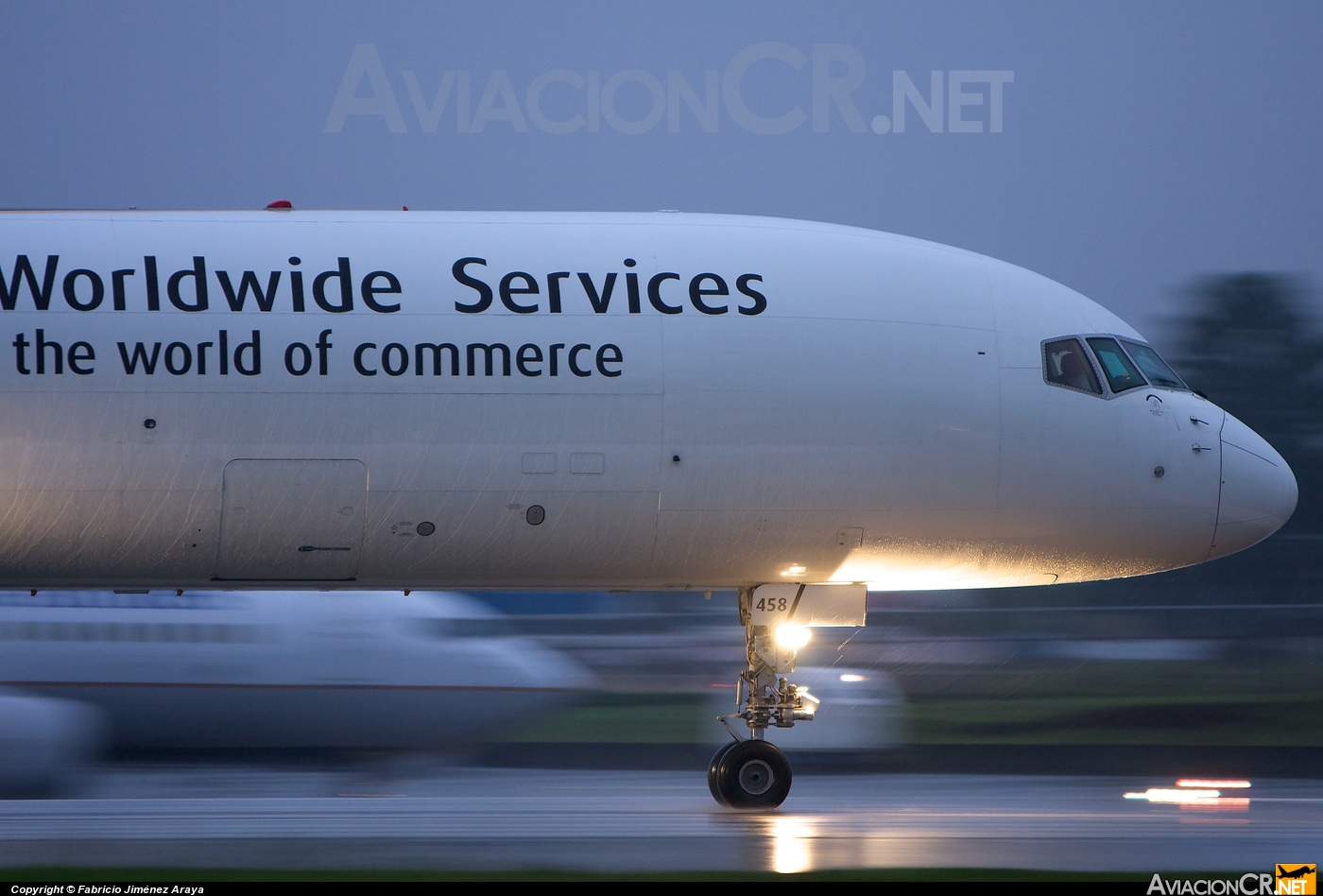 N458UP - Boeing 757-24A(PF) - UPS - United Parcel Service