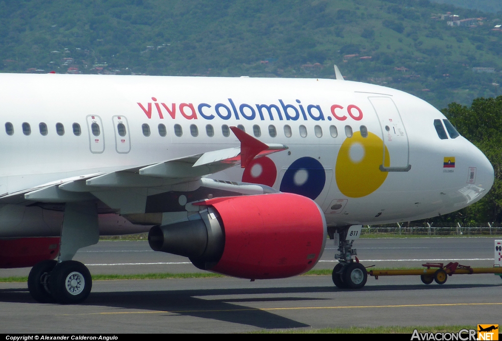 HK-4811 - Airbus A320-214 - Viva Colombia