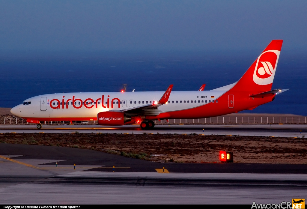 D-ABBX - Boeing 737-808 - Air Berlin
