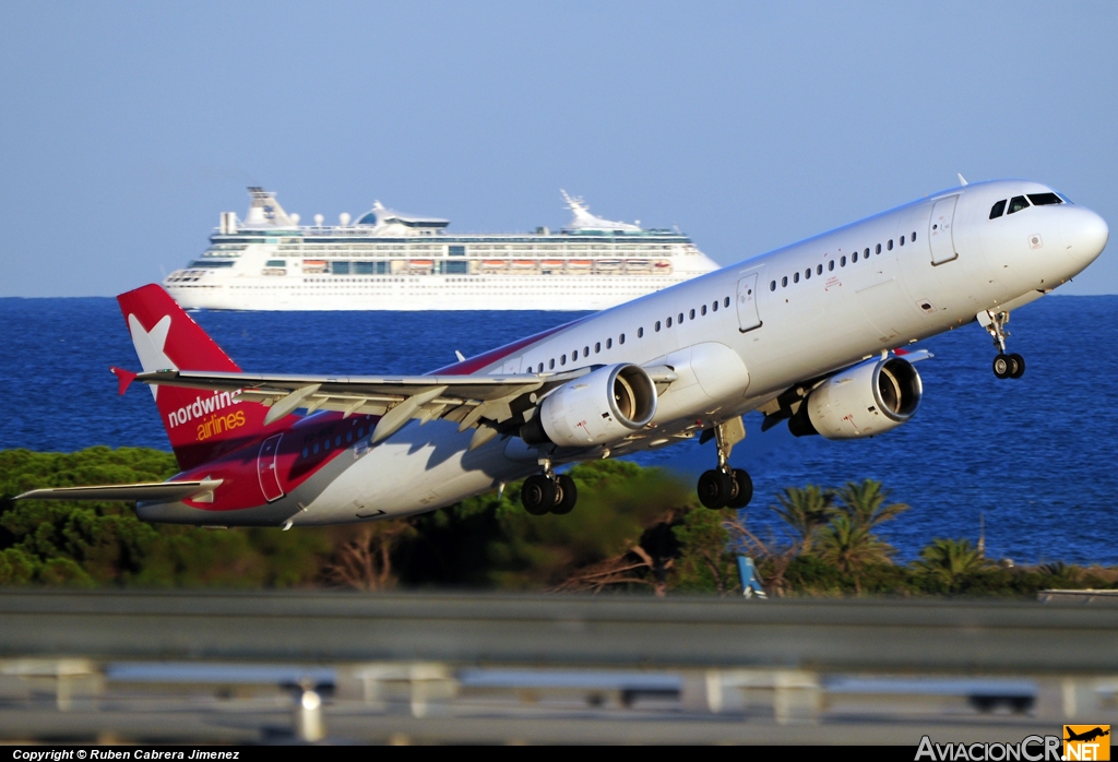 VQ-BOE - Airbus A321-211 - Nordwind Airlines