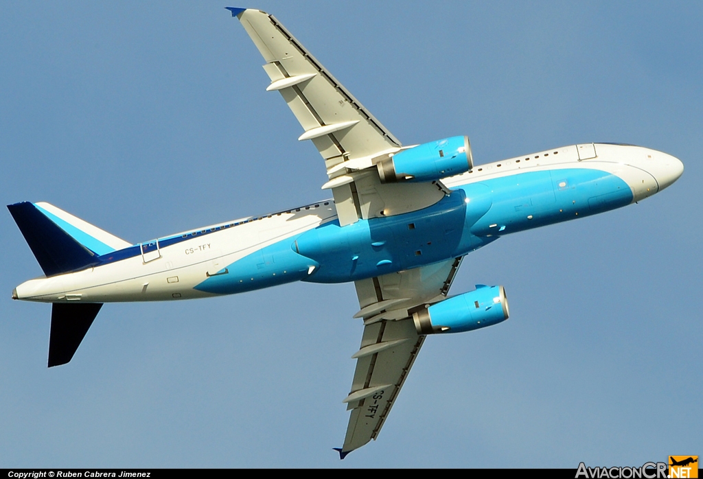 CS-TFY - Airbus A320-232 - Masterjet