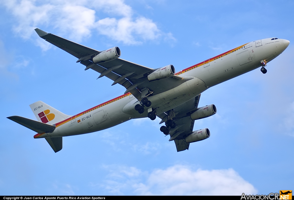 EC-GLE - Airbus A340-313 - Iberia