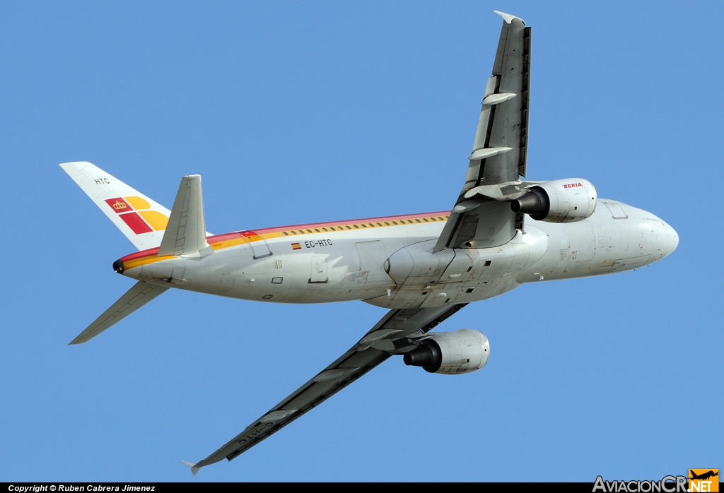 EC-HTC - Airbus A320-214 - Iberia