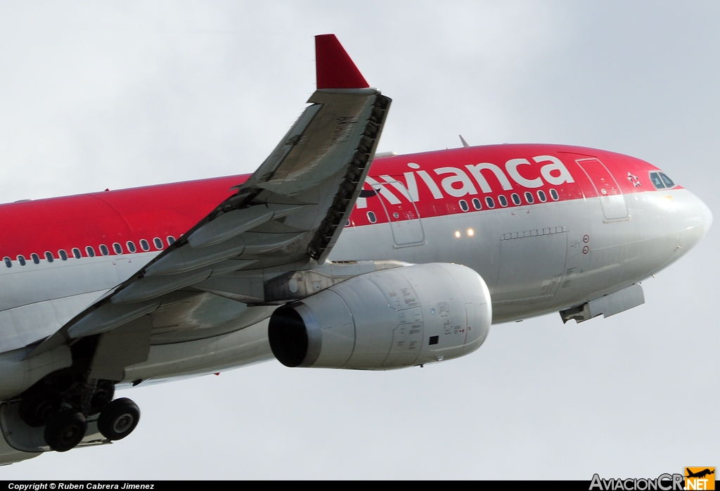 N969AV - Airbus A330-243 - Avianca Colombia