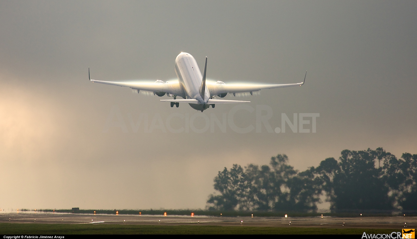 N76505 - Boeing 737-824 - Continental Airlines