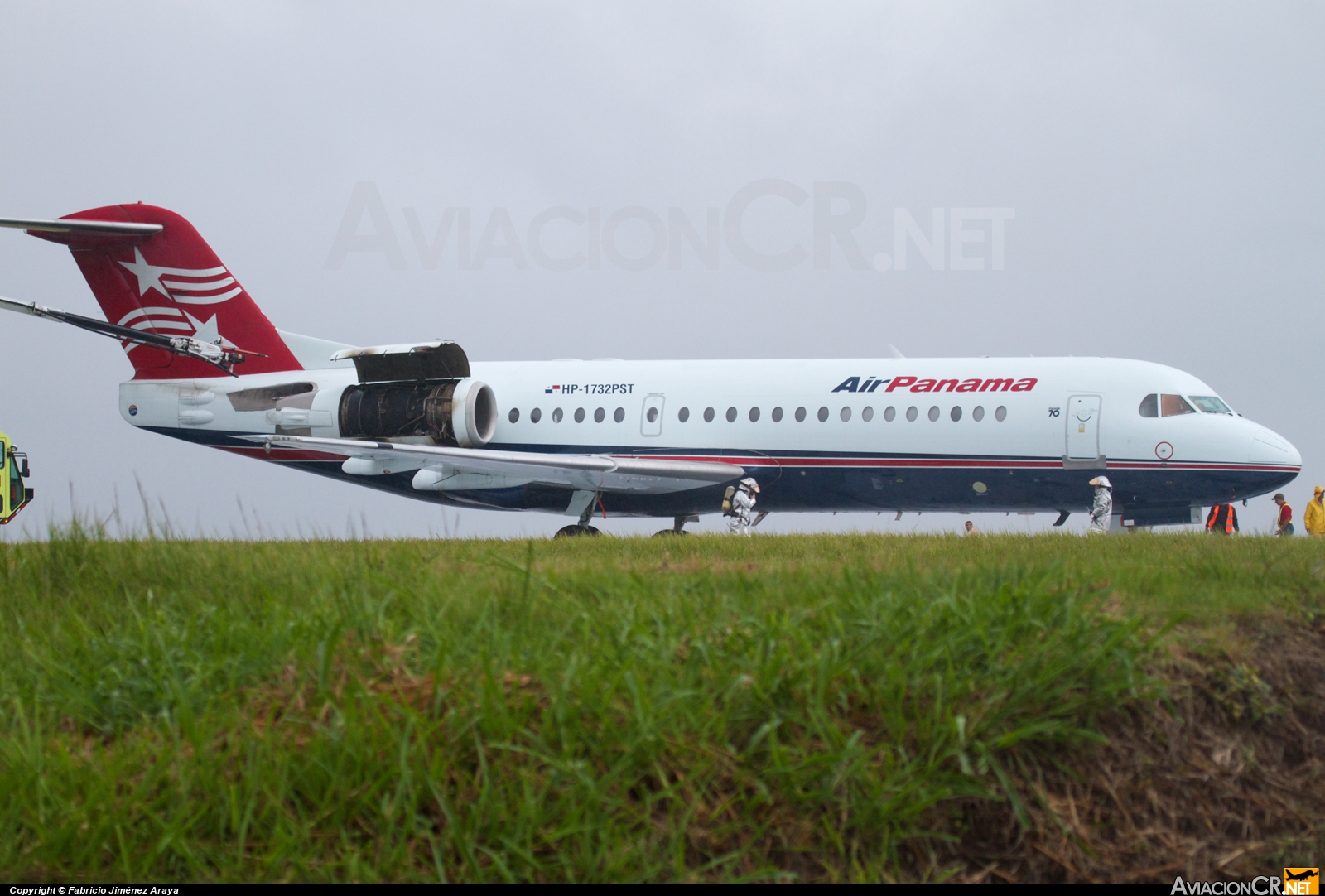 HP-1732PST - Fokker 70 - Air Panama