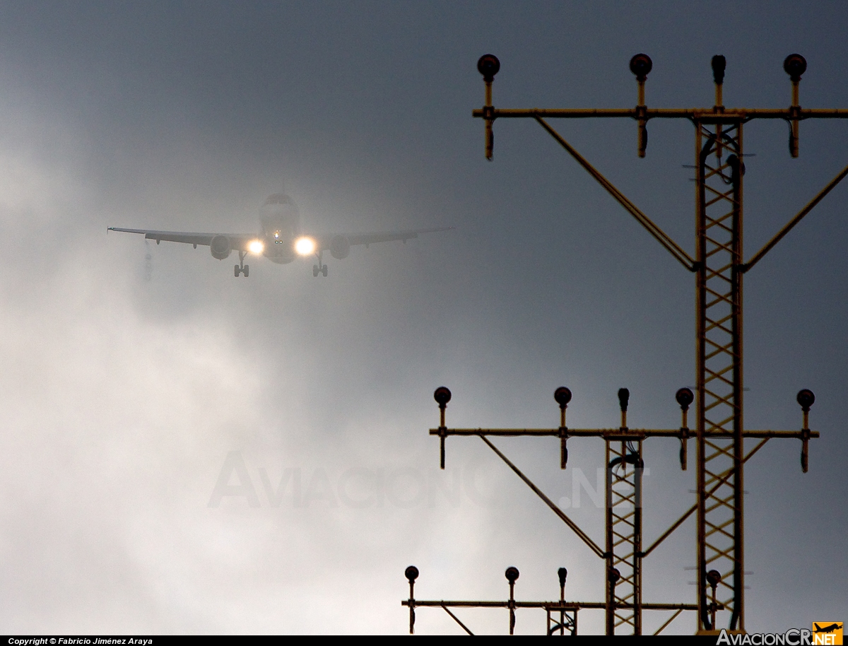 N520TA - Airbus A319-132 - TACA