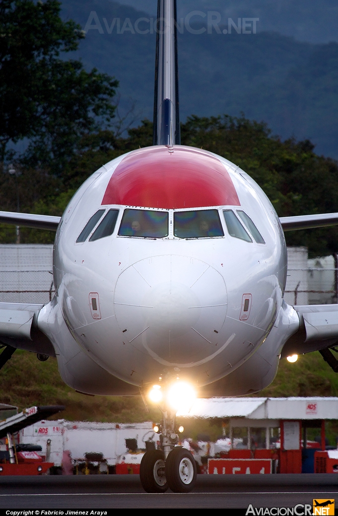 N494TA - Airbus A320-233 - TACA