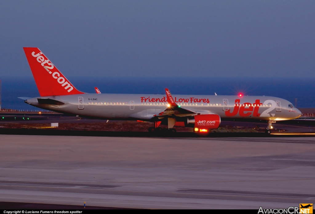G-LSAC - Boeing 757-23A - Jet2.com