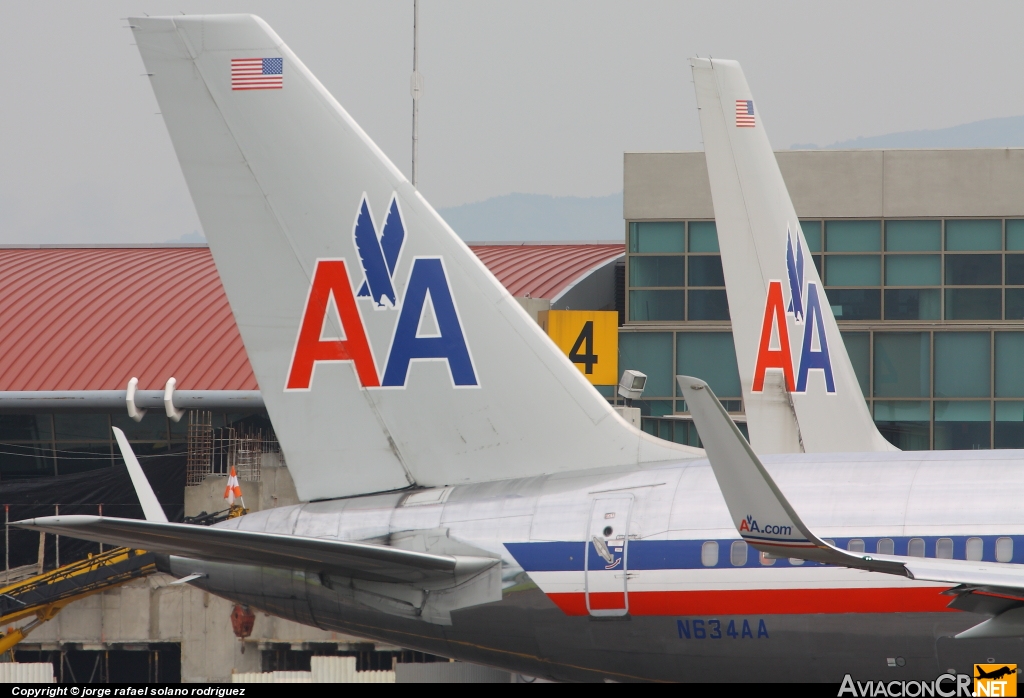 N634AA - Boeing 757-223 - American Airlines