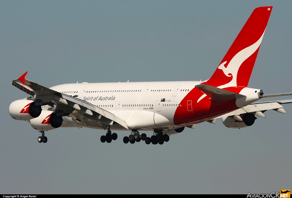 VH-OQB - Airbus A380-842 - Qantas