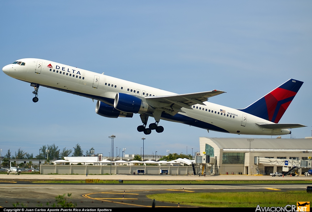 N680DA - Boeing 757-232 - Delta Air Lines