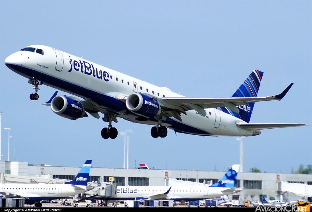 N328JB - Embraer ERJ-190-100AR - Jet Blue