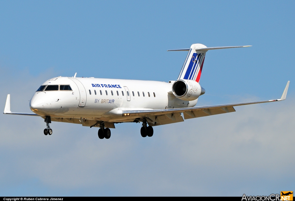 F-GRJM - Canadair CL-600-2B19 Regional Jet CRJ-100ER - Air France (Brit Air)