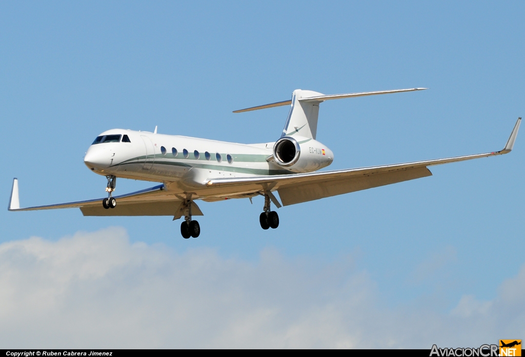 EC-KUM - Gulfstream G550 - Tag Aviation