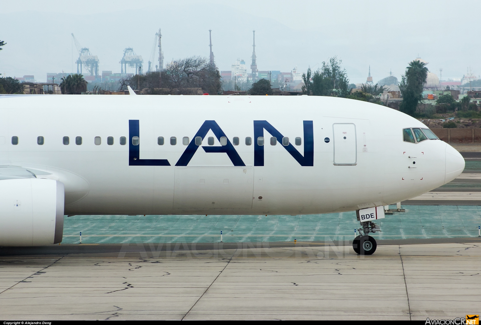 CC-BDE - Boeing 767-316/ER - LAN Airlines