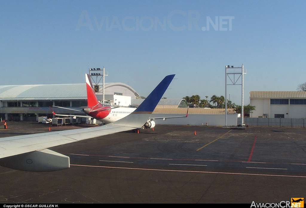 HP-1565CMP - Embraer 190-100IGW - Copa Airlines