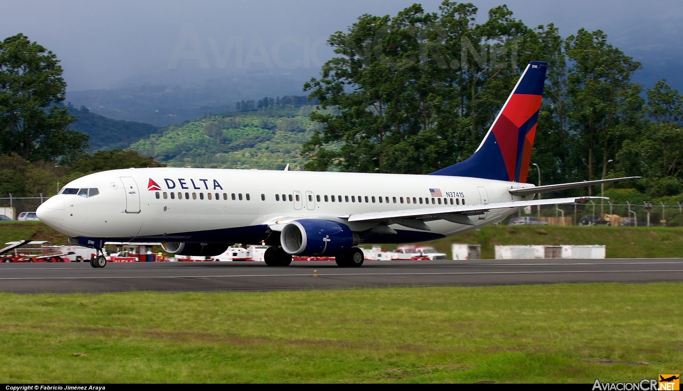 N3741S - Boeing 737-832 - Delta Airlines