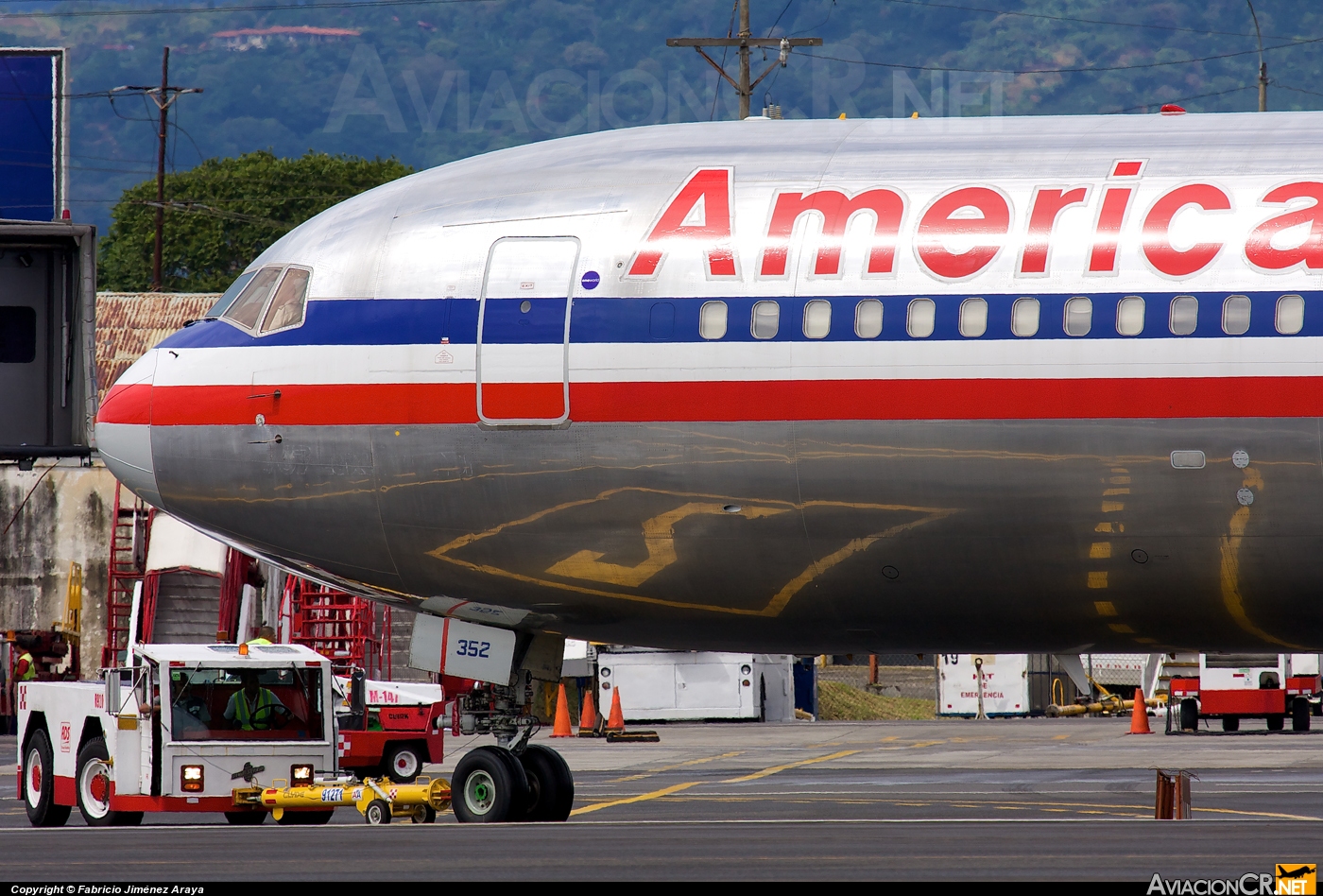 N352AA - Boeing 767-323/ER - American Airlines