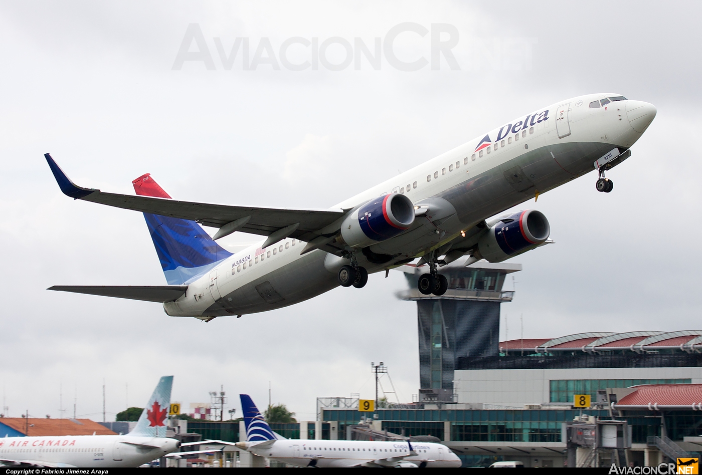 N386DA - Boeing 737-832 - Delta Air Lines