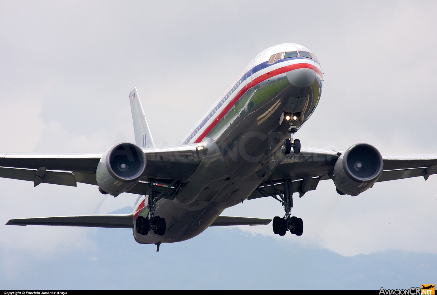 N369AA - Boeing 767-323/ER - American Airlines