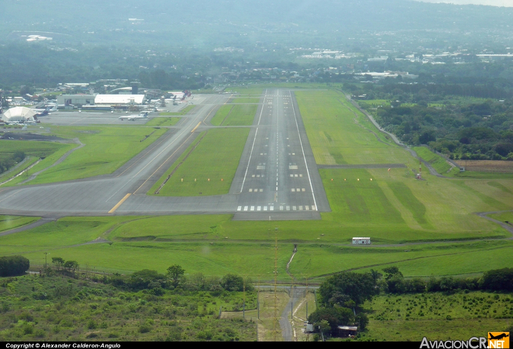  - Aeropuerto - Aeropuerto