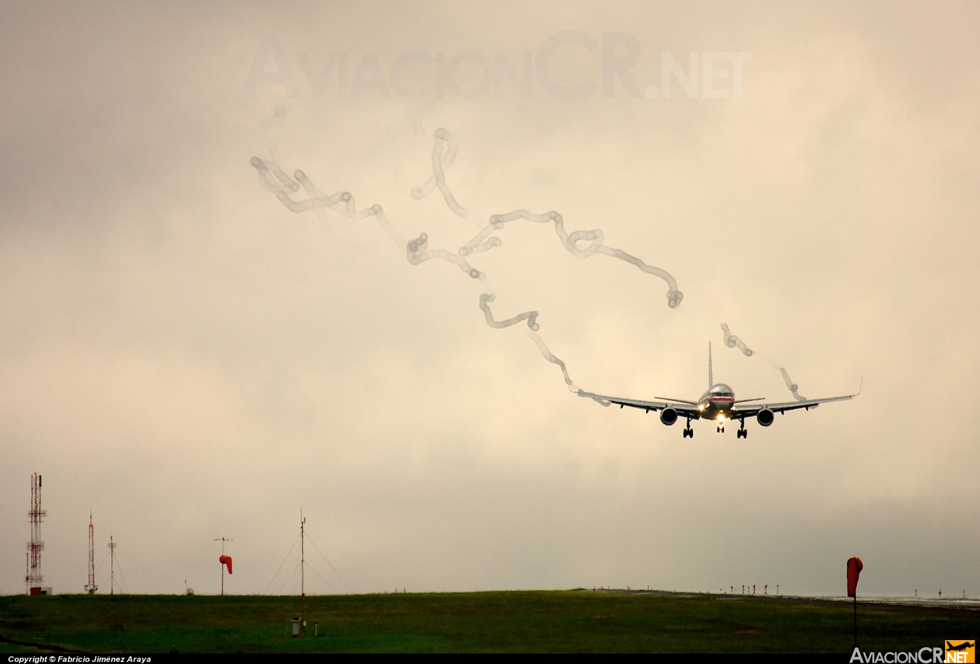 N681AA - Boeing 757-223 - American Airlines