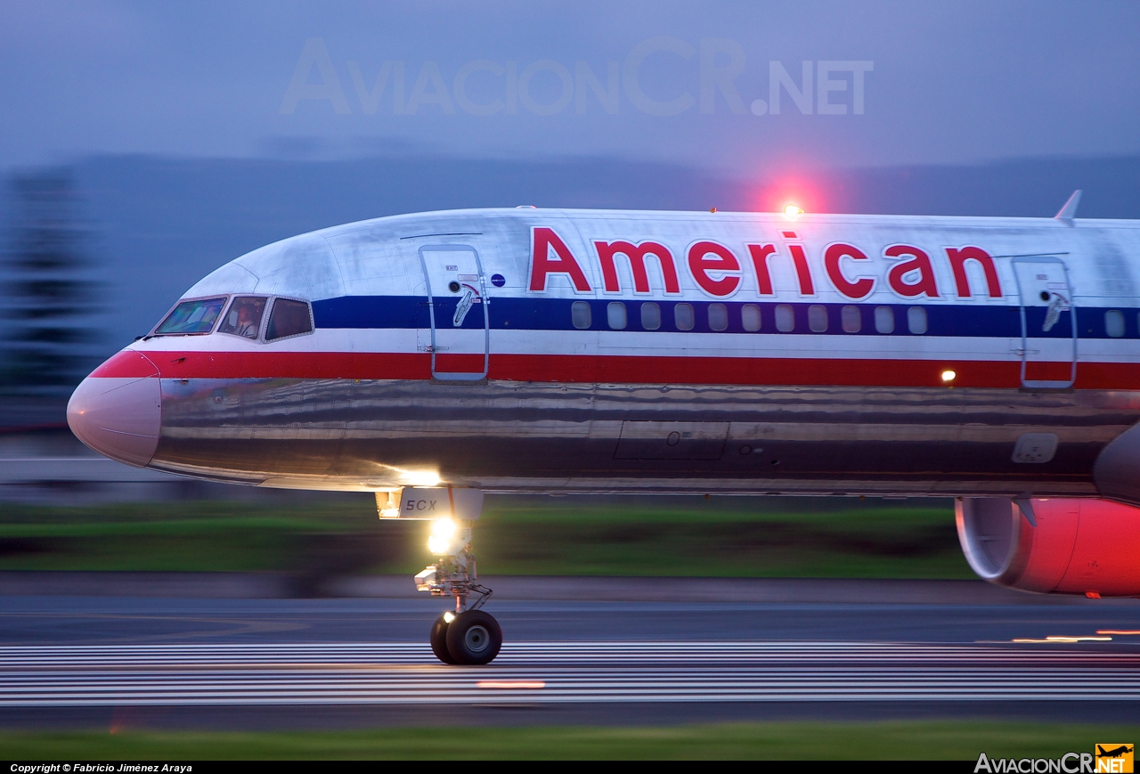 N681AA - Boeing 757-223 - American Airlines