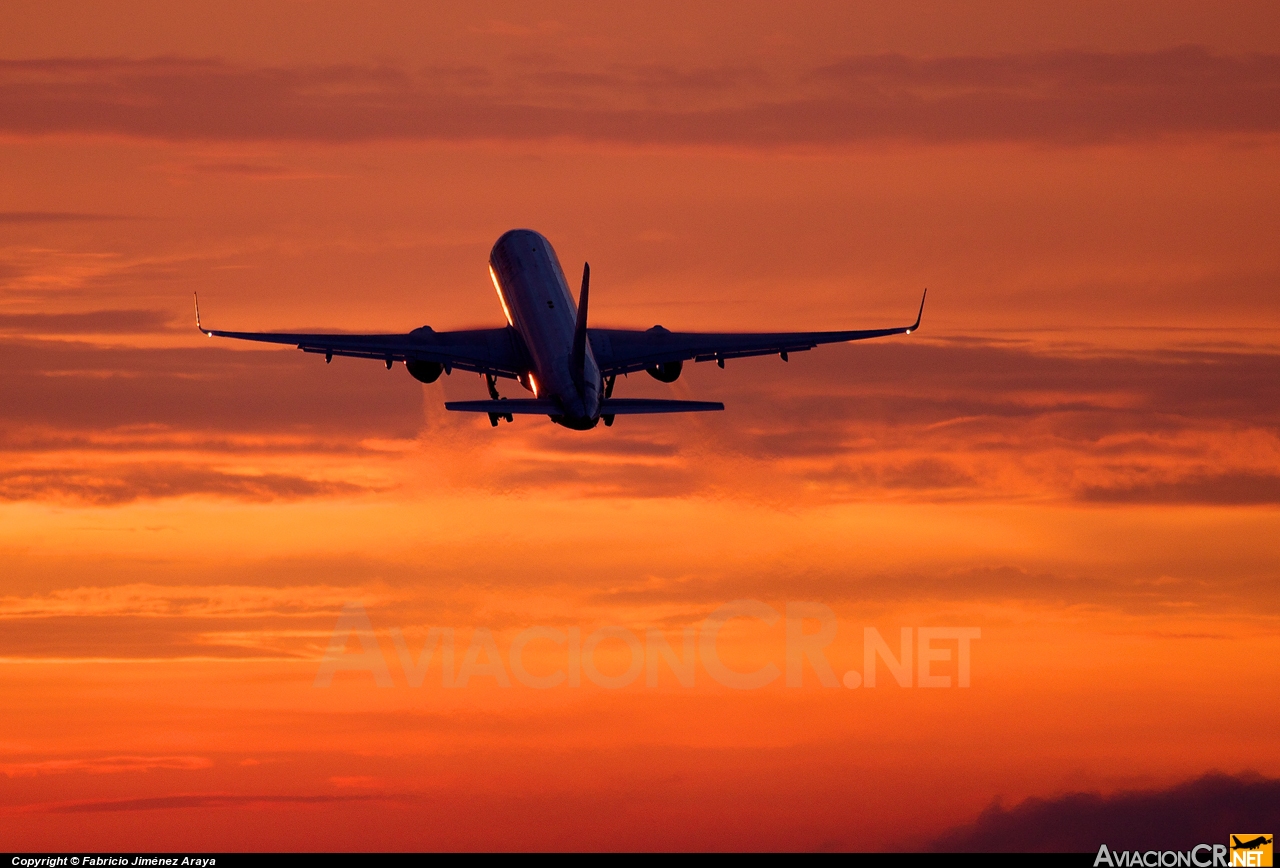 N681AA - Boeing 757-223 - American Airlines