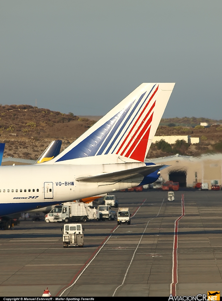 VQ-BHW - Boeing 747-4F6 - Transaero Airlines