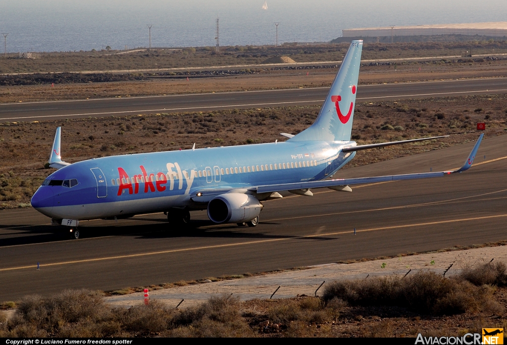 PH-TFF - Boeing 737-86N -  Arkefly