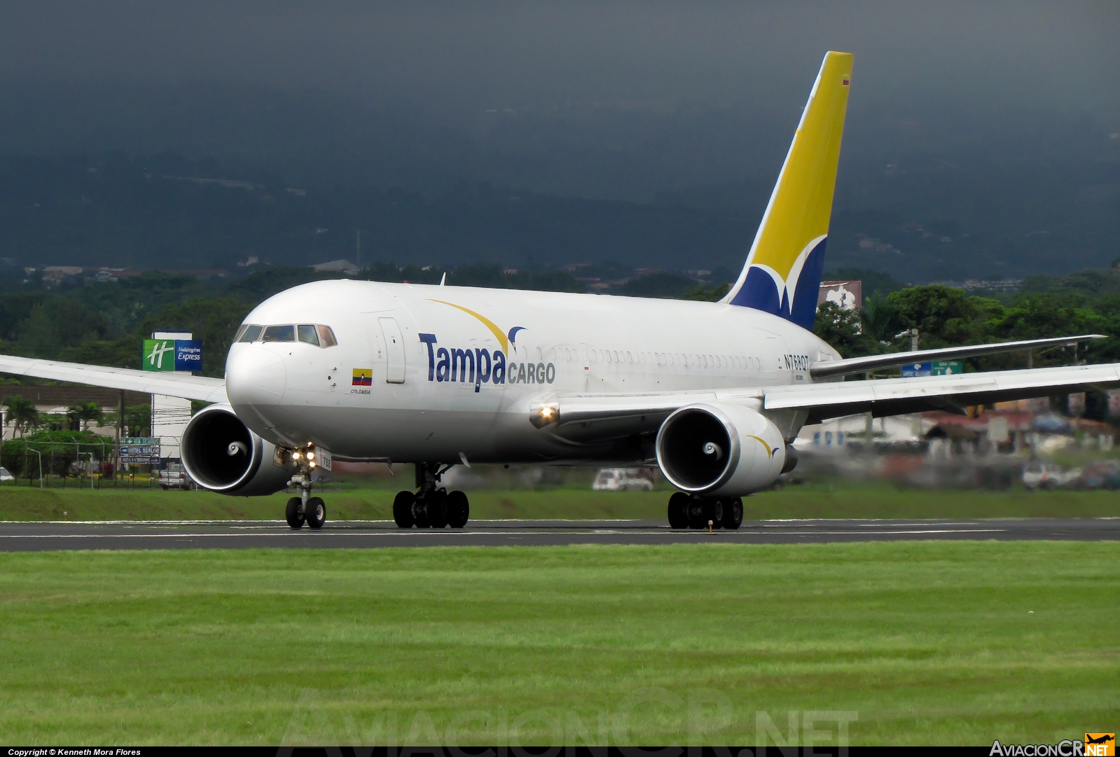 N768QT - Boeing 767-241F(ER) - Tampa Colombia