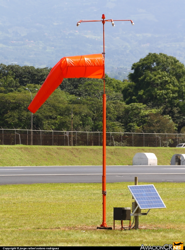 MROC - Aeropuerto - Rampa