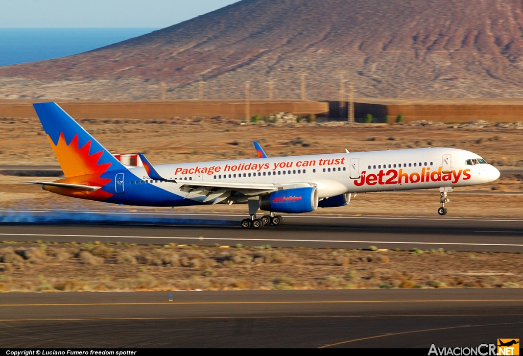 G-LSAK - Boeing 757-23N - Jet2.com