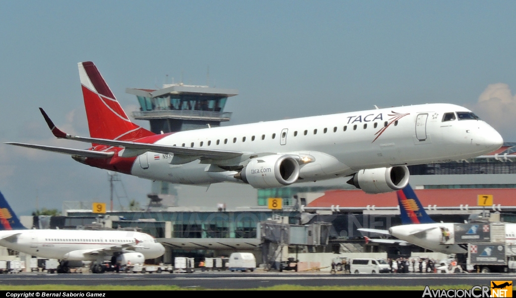 N935TA - Embraer 190-100IGW - TACA