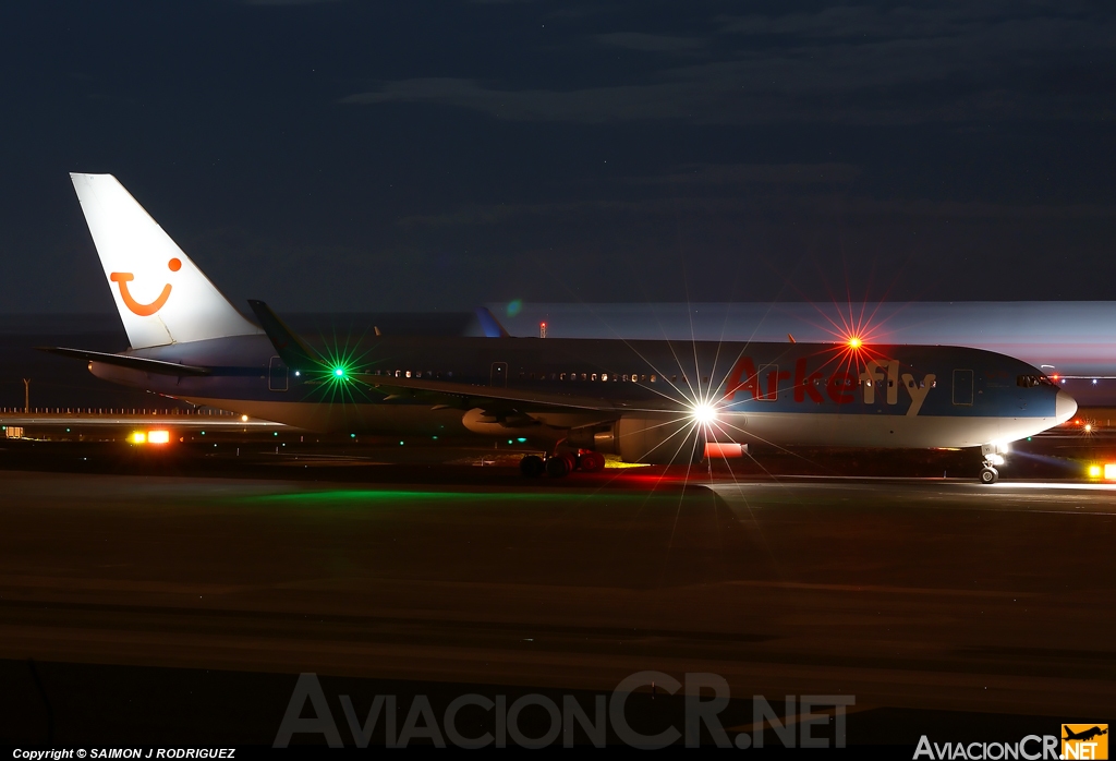 PH-OYI - Boeing 767-304/ER - ArkeFly