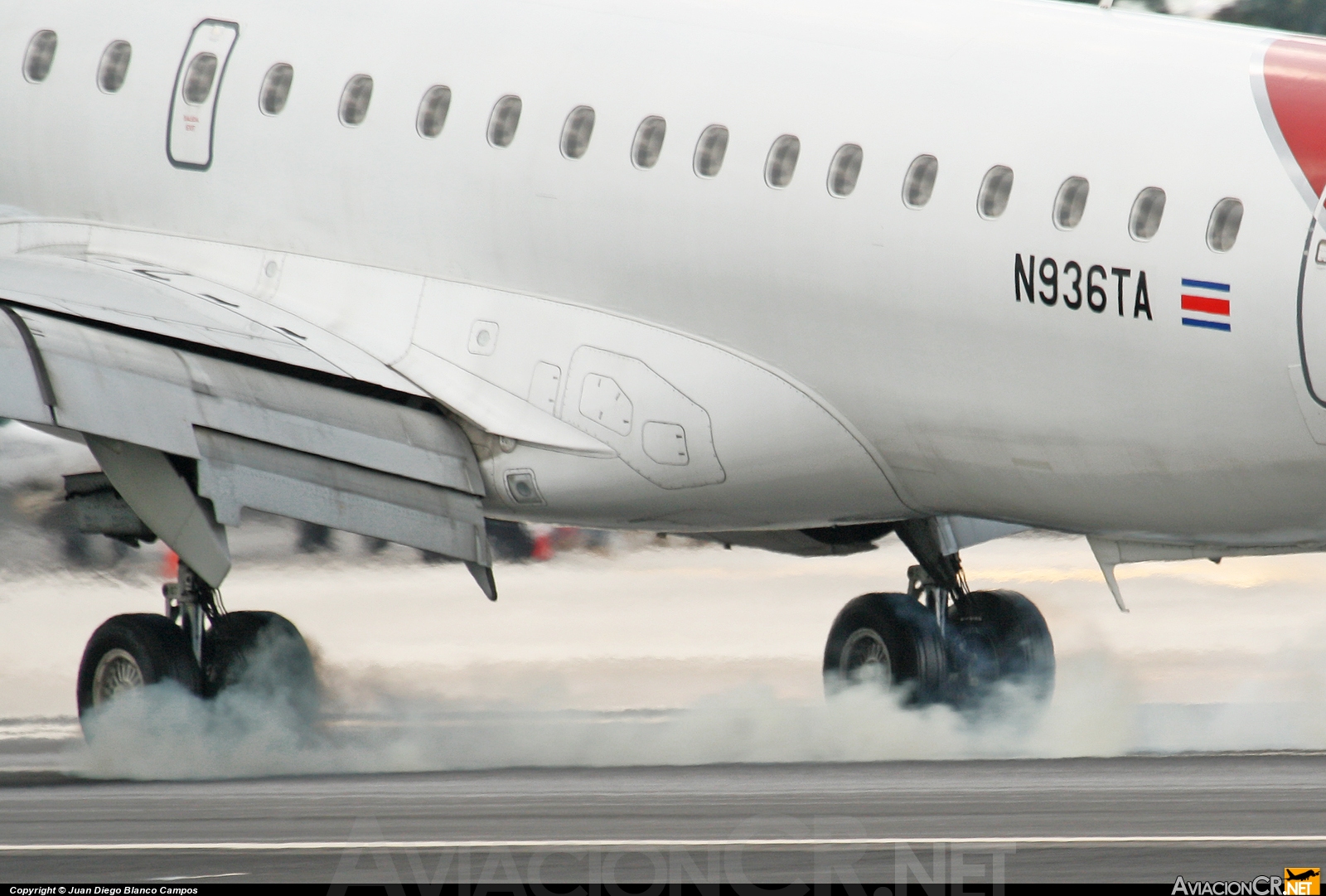 N936TA - Embraer 190-100IGW - TACA