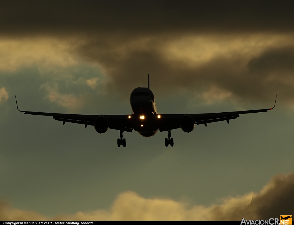 G-LSAK - Boeing 757-23N - Jet2.com