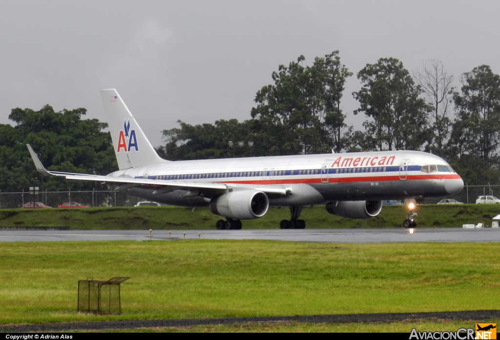 N660AM - Boeing 757-223 - American Airlines