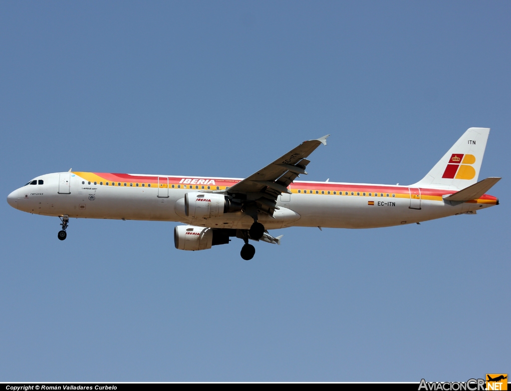 EC-ITN - Airbus A321-211 - Iberia