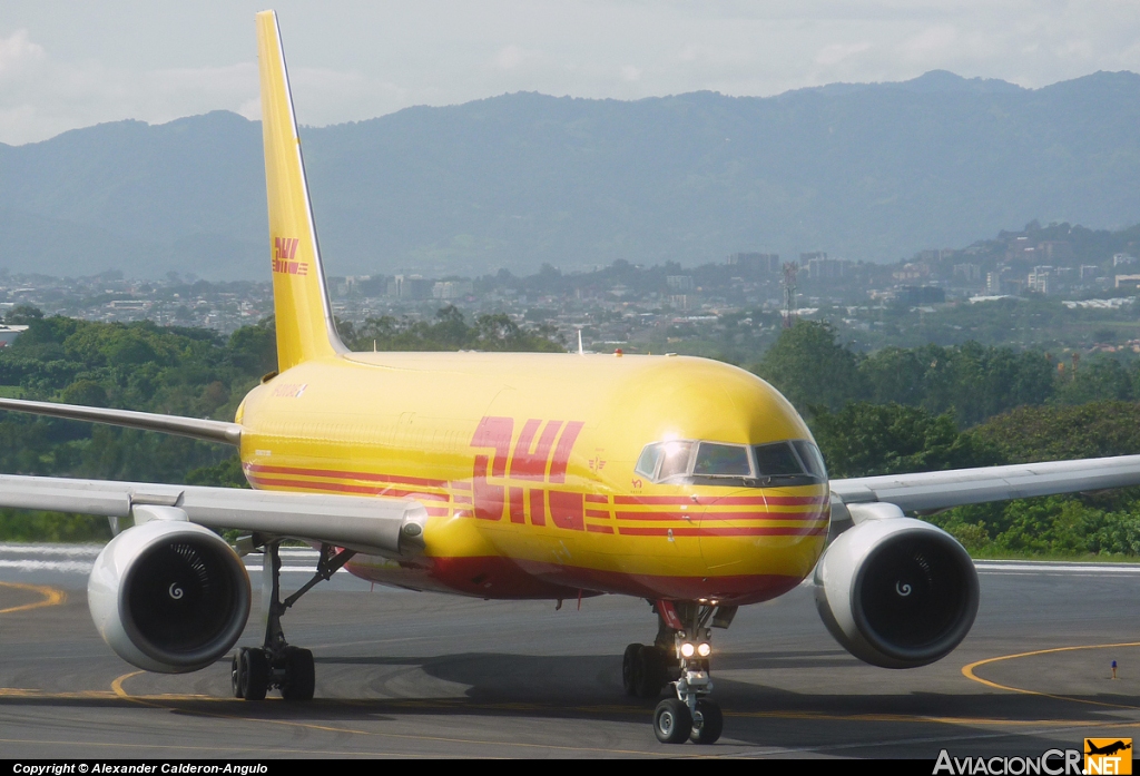 HP-2010DAE - Boeing 757-27A(PCF) - DHL Aero Expreso