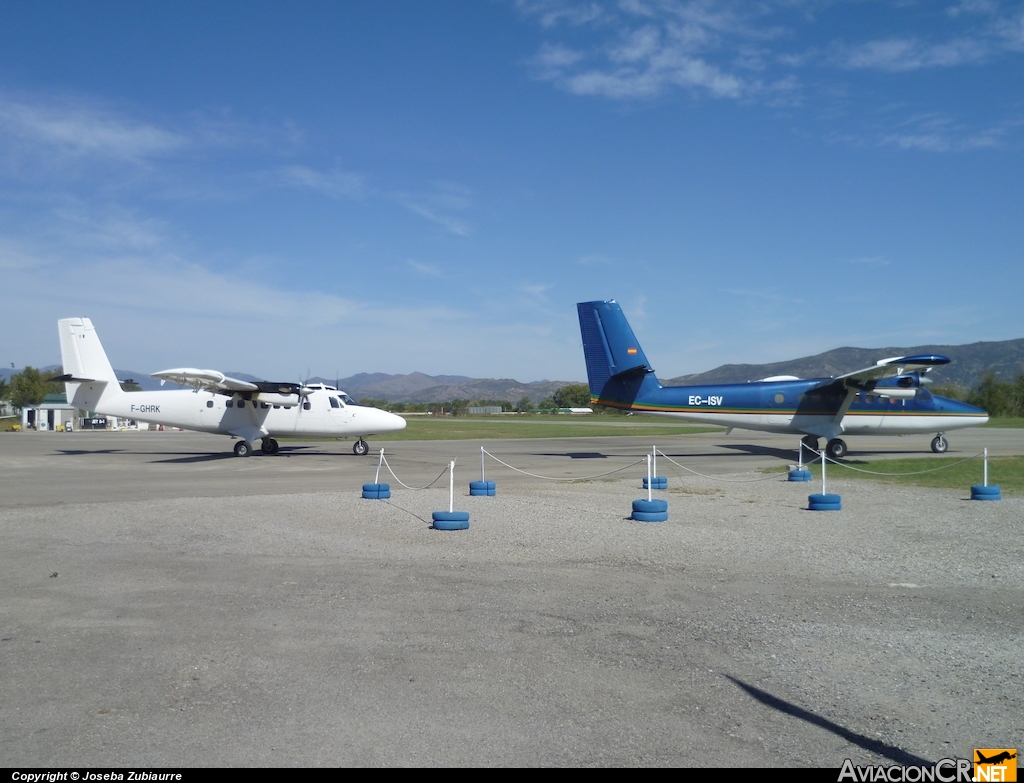 F-GHRK - De Havilland Canada DHC-6-200 Twin Otter - Privado