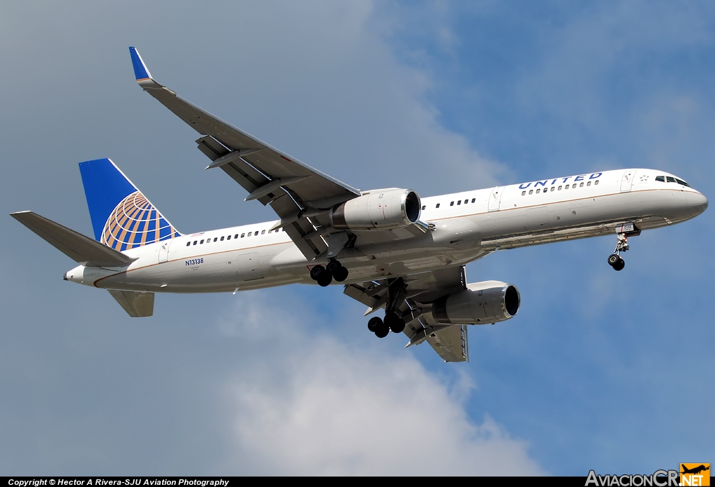 N13138 - Boeing 757-200 - Continental Airlines