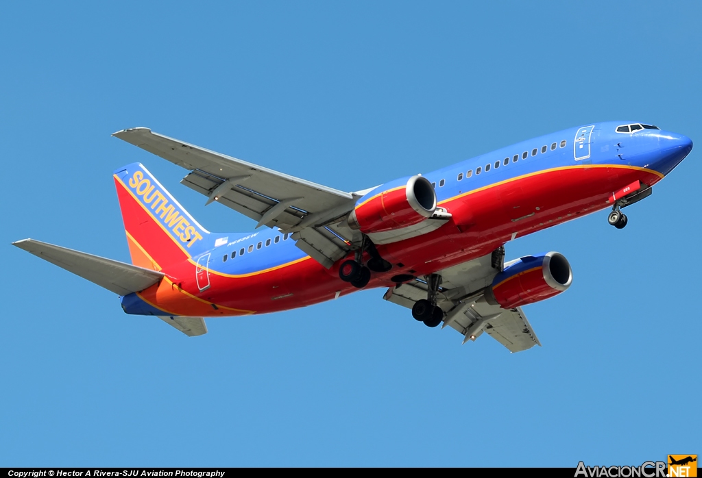 N689SW - Boeing 737-3Q8 - Southwest Airlines