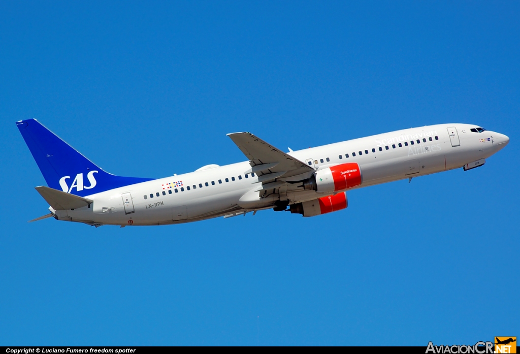 LN-RPM - Boeing - 737-883 - Scandinavian Airlines - SAS