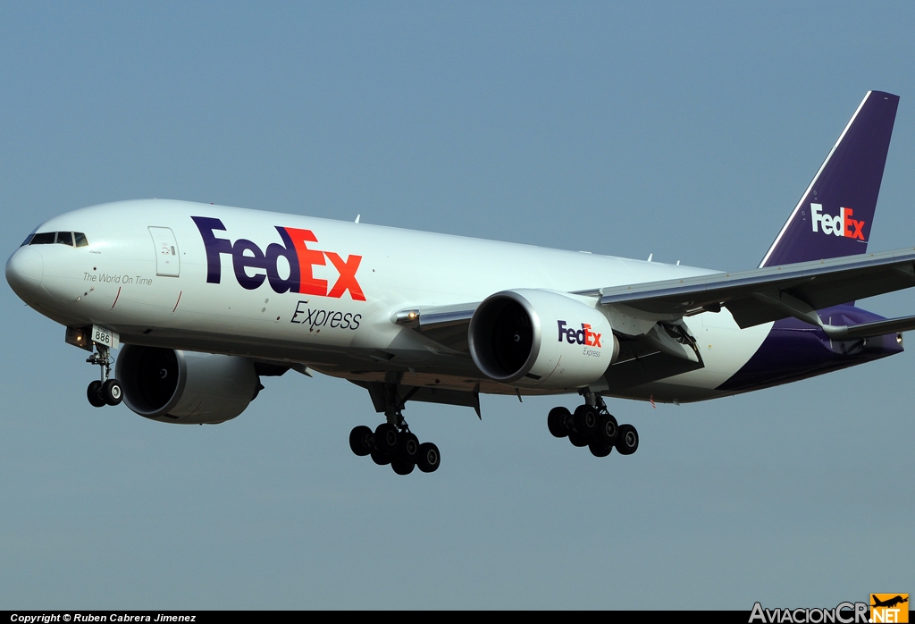 N886FD - Boeing 777-FS2 - FedEx